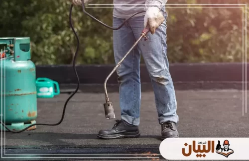 دقة في التنفيذ مع شركة عوازل مصفح في الشارقة نستخدم رولات بيتومين أصلية لضمان عزل مائي متكامل ومستدام.