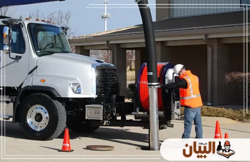 حلول احترافية لـ فتح بالوعات المجارى فى الشارقة باستخدام تقنيات الضغط والشفط لنتائج مثالية ودائمة.
